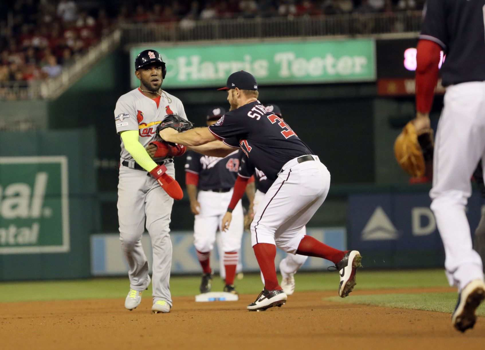 NLCS Game 3 of Cardinals and Nationals